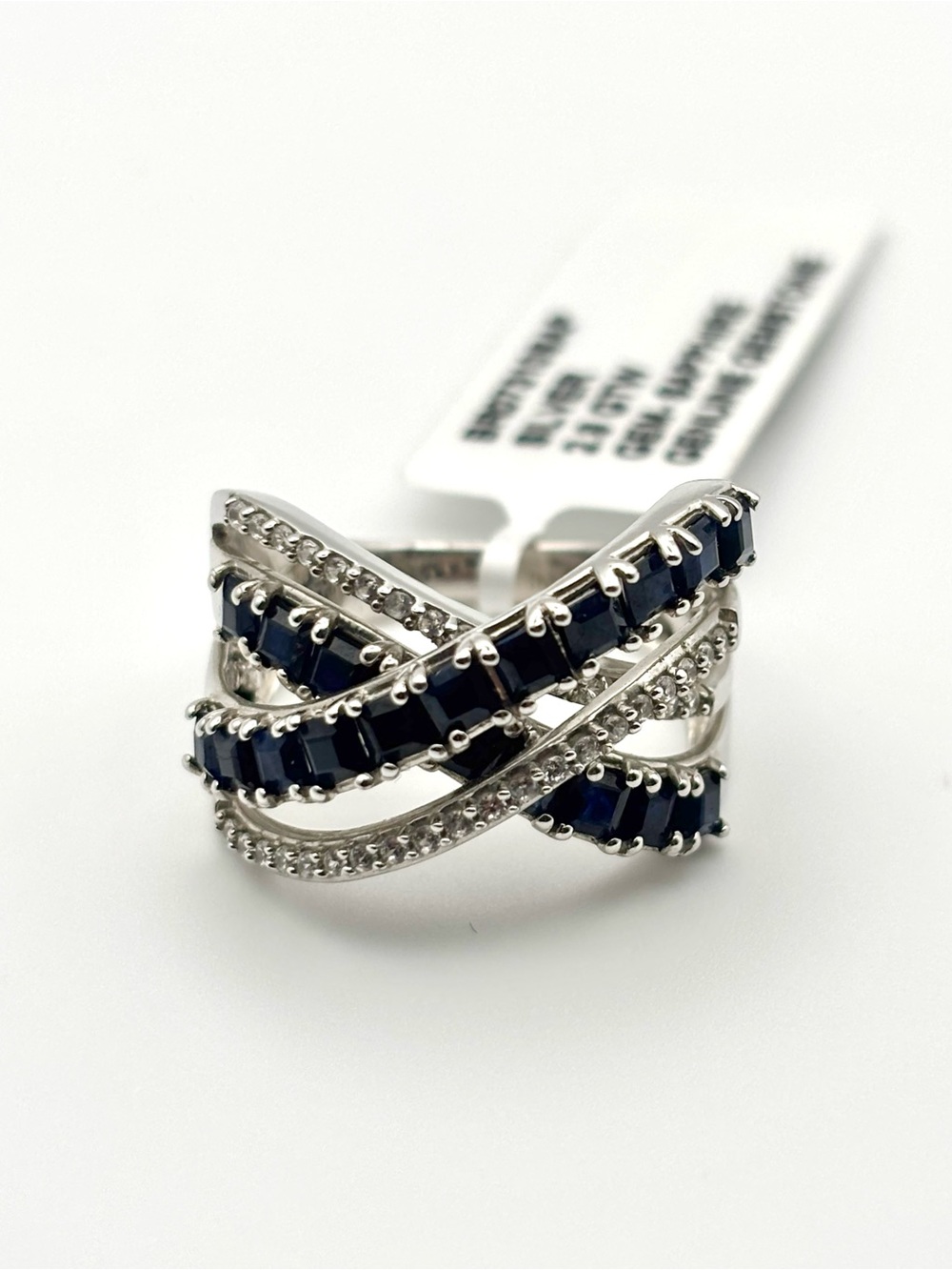 Sterling silver sapphire ring - Picture 4 of 5